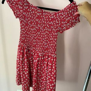 casual off the shoulder floral dress